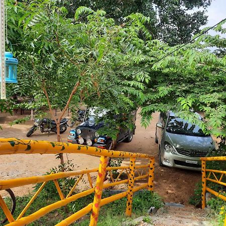 Jungle Tree Hampi Hotel Екстериор снимка