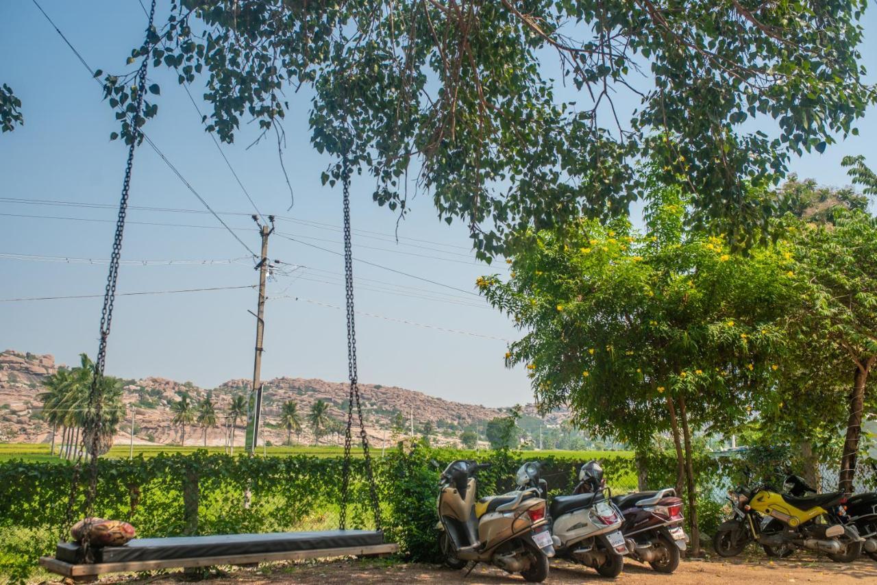 Jungle Tree Hampi Hotel Екстериор снимка